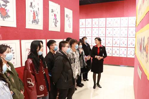 说明: http://vsb.cjc.edu.cn/_vsl/F9389FE82EAC571E27CF34D13A75D20D/11FA4DC5/19C36
