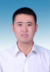 说明: 王亮照片